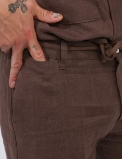 Pantaloni Prj22. Marrone