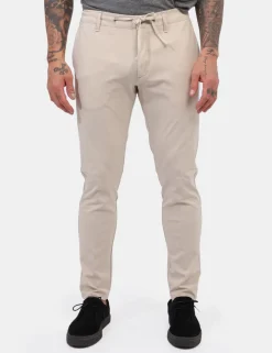 Pantaloni Prj22. Panna