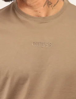 T-shirt Guess Marrone